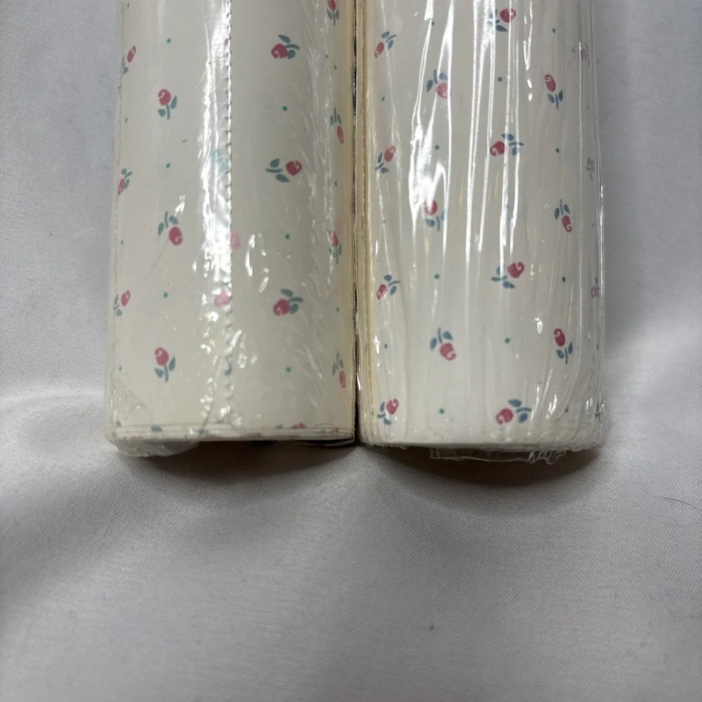 2 Vintage Rubbermaid Scents Contact Paper Baby Powder 5 YardsX1.2 Feet 1996 NEW‎